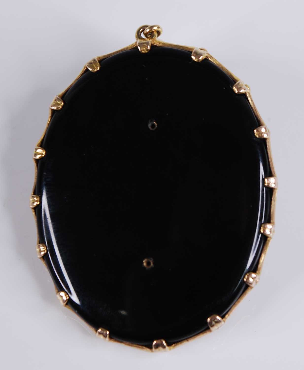 A Victorian style 9ct gold, black onyx and diamond set portrait pendant, as a profile portrait of - Image 2 of 4