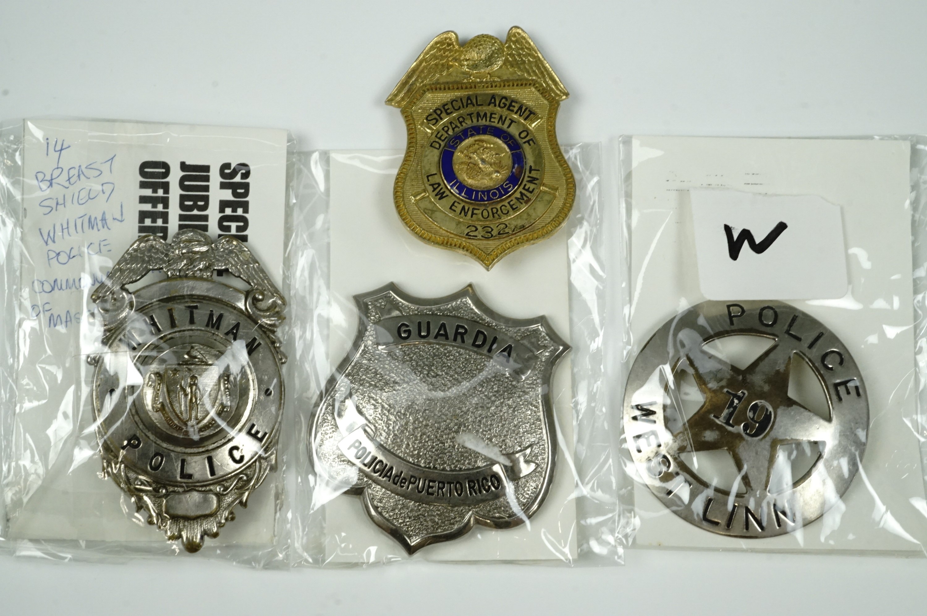American police breast badges, comprising gilt and enamel Illinois Law Enforcement Special Agent,