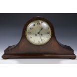 An early 20th Century mahogany "Napoleon's hat" mantle clock, face 17 cm