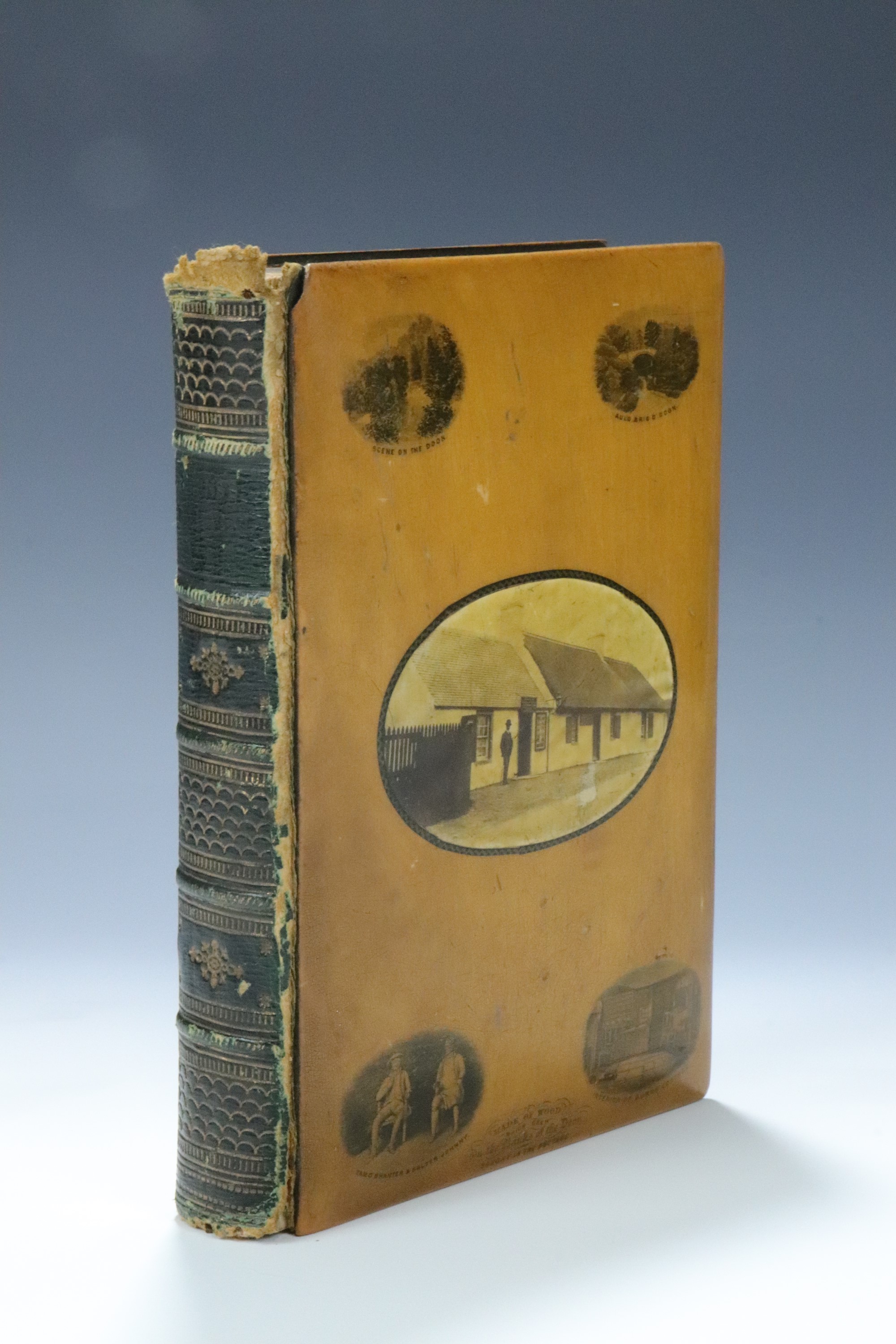 A Mauchline ware book of poems and letters of Robert Burns, 19 x 13 cm
