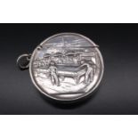 [ Snooker ] An Edwardian silver fob vesta case, of disc form, its obverse relief decorated in