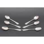 A set of six Art Deco influenced silver coffee spoons, London, 1918, 85 g