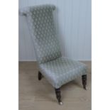 A Victorian upholstered prie-dieu chair, 46 x 48 x 91 cm