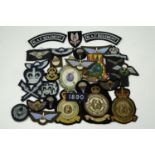 A quantity of RAF cloth insignia and parachute qualification badges etc