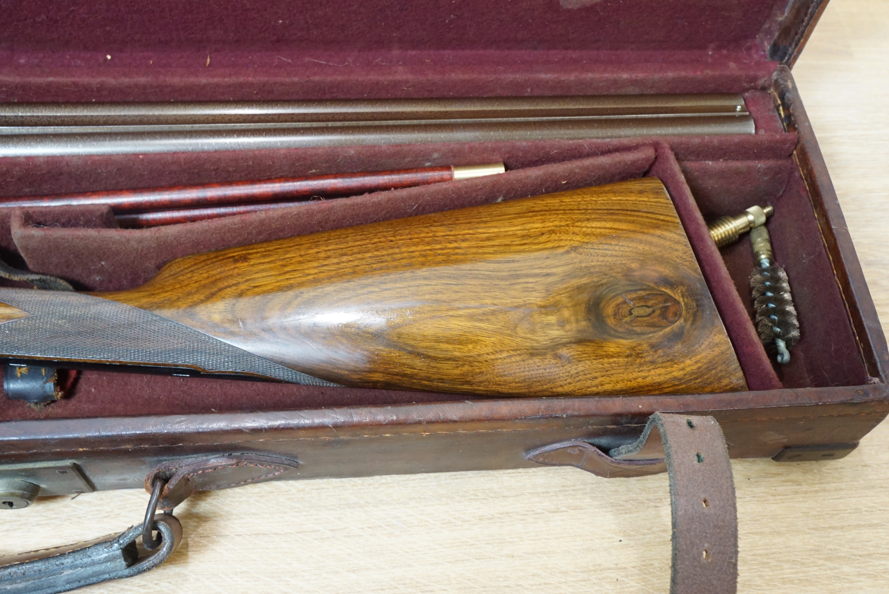 A W.W. Greener, 12 bore side by side boxlock ejector shotgun, 27269, Greener side safety, straight - Image 4 of 15