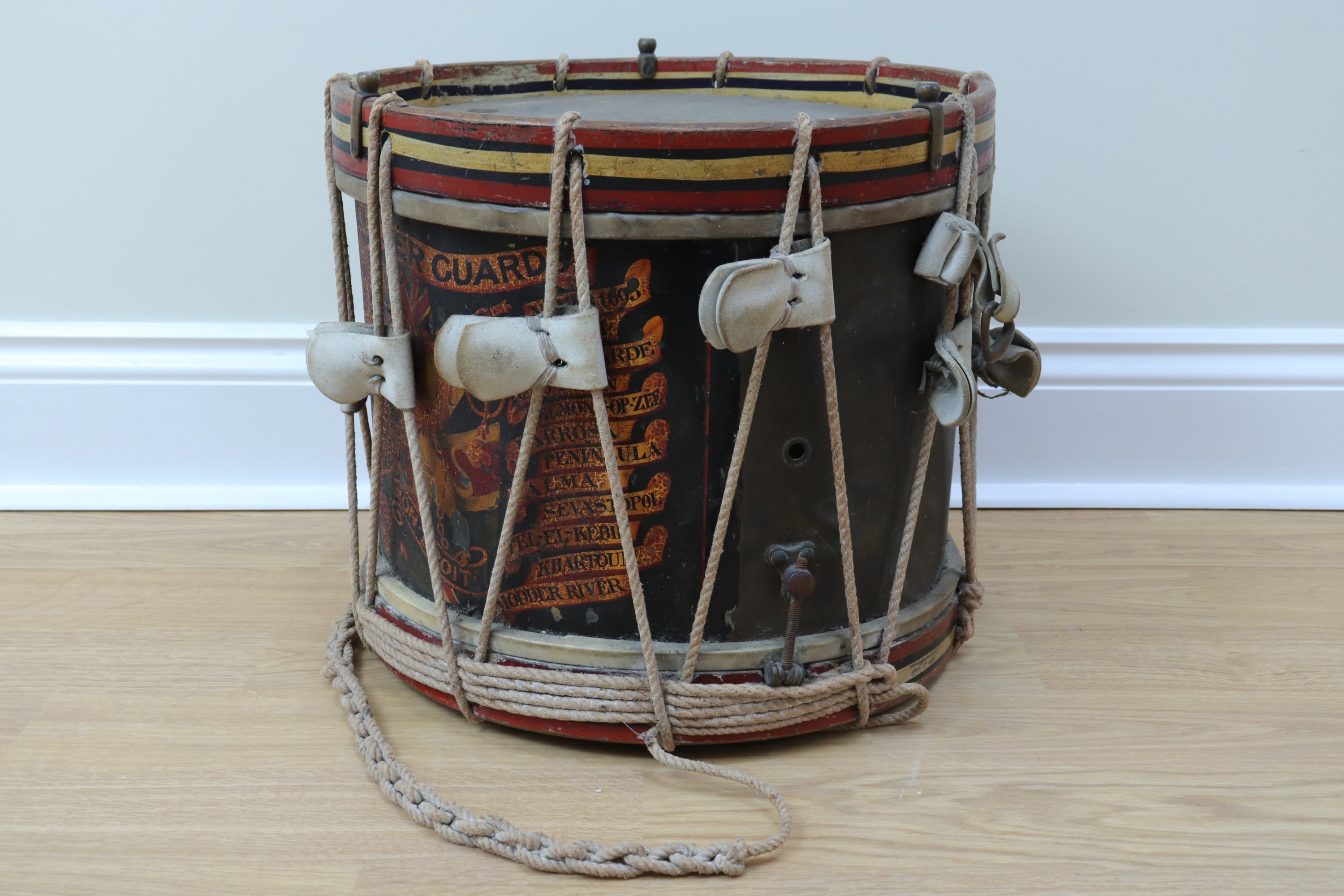 A George V 3rd Grenadier Guards side drum by Potter, the body dated 1913 and stamped "3 G G, 10" - Image 4 of 8