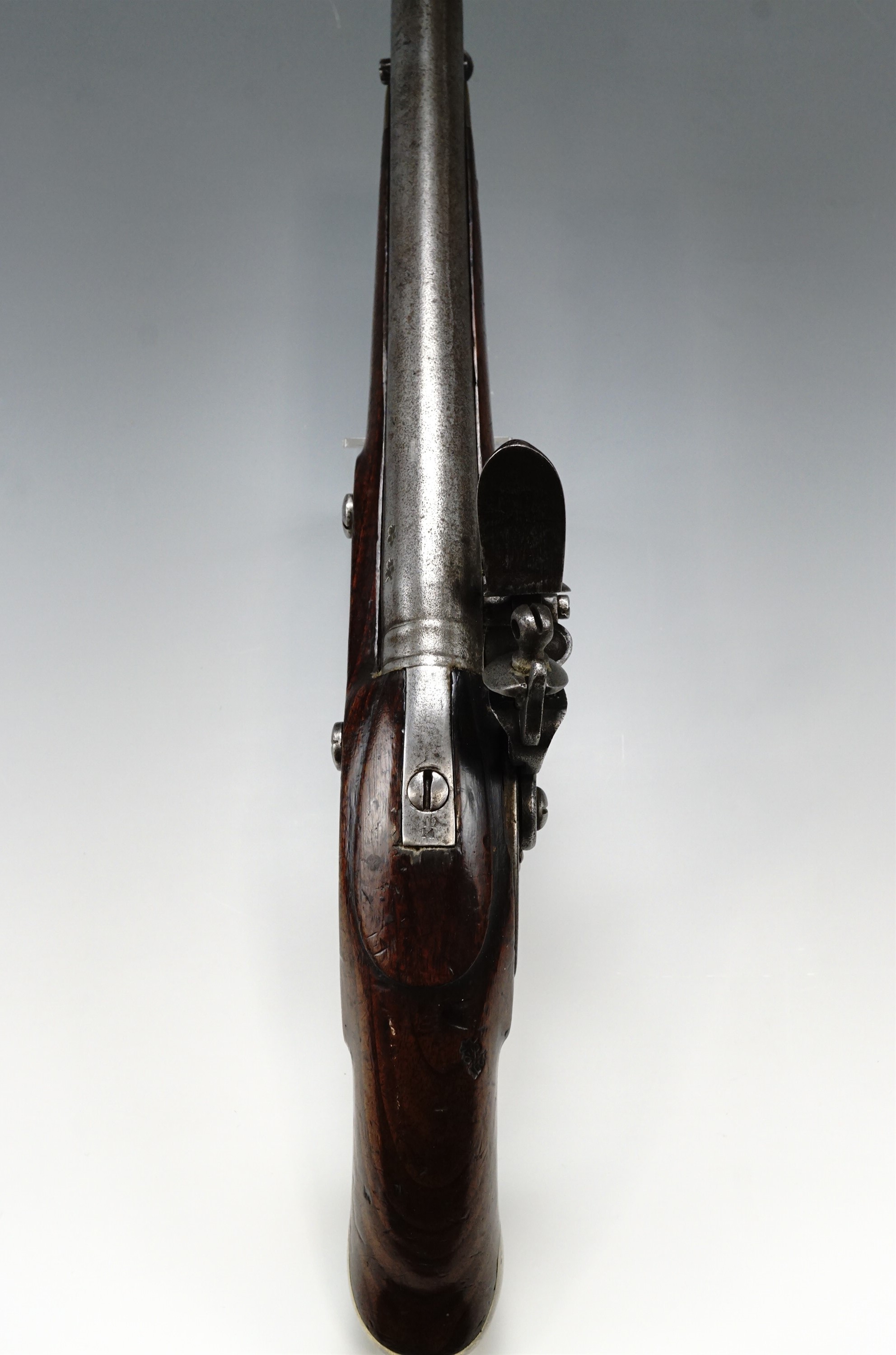A George III Ordnance New Land Pattern flintlock light cavalry pistol - Image 9 of 12