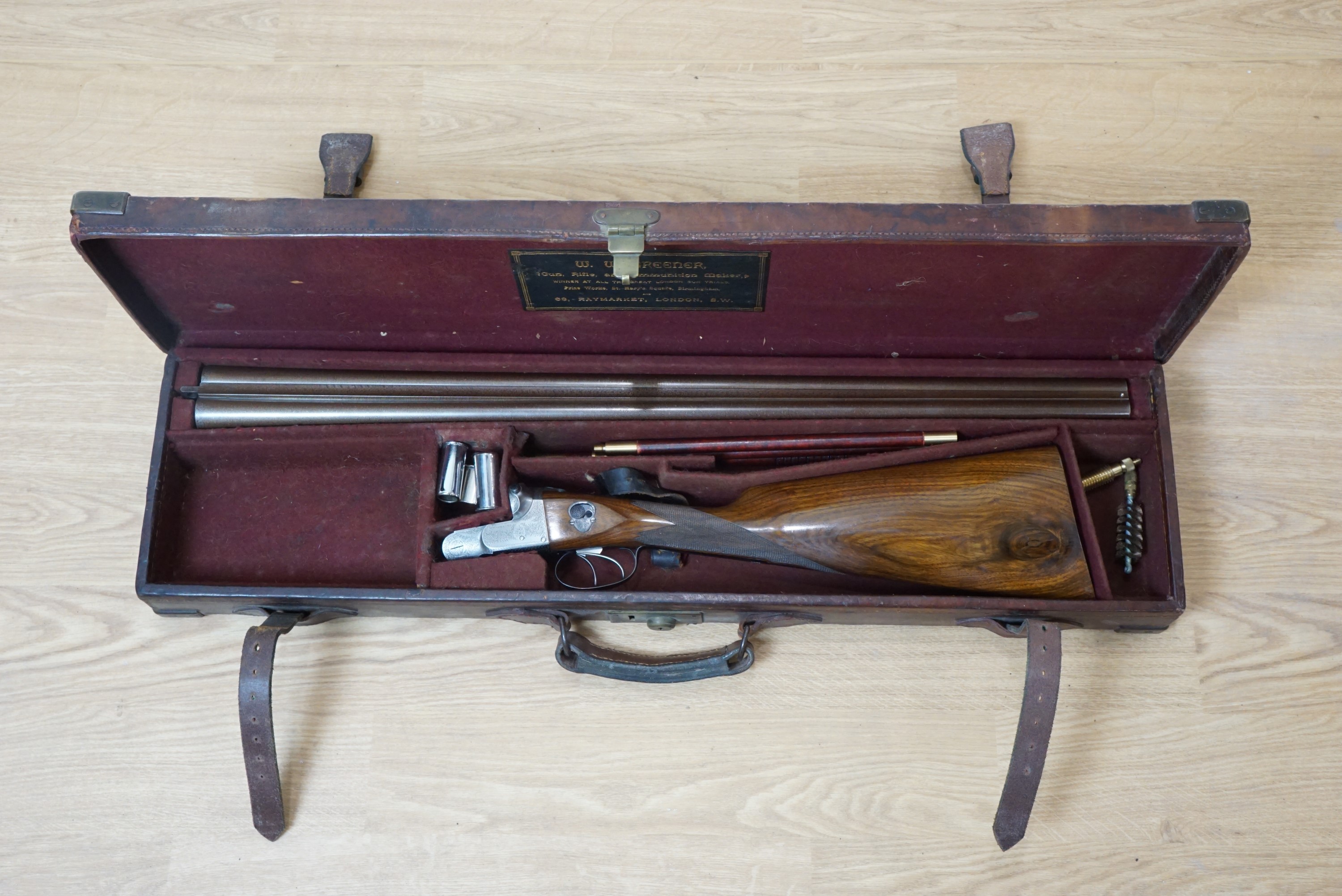 A W.W. Greener, 12 bore side by side boxlock ejector shotgun, 27269, Greener side safety, straight - Image 7 of 15