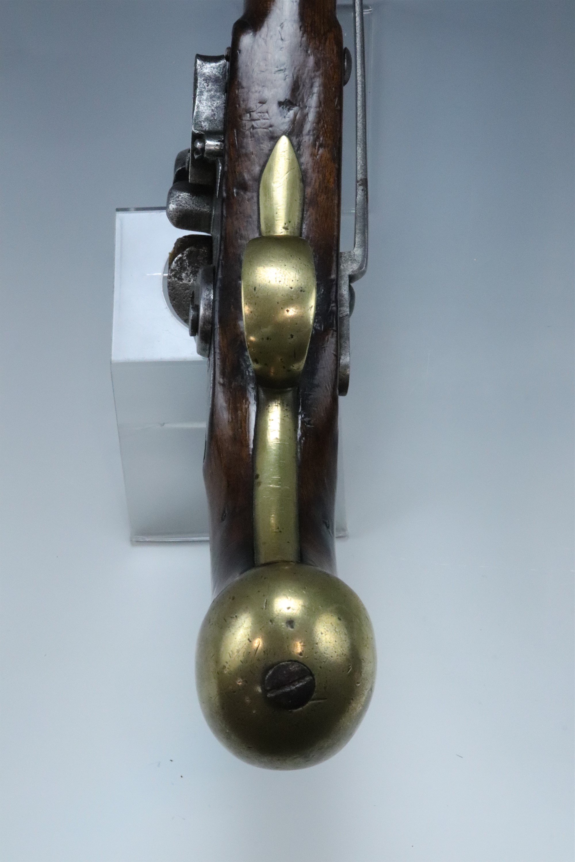 An extremely early Tower flintlock Sea Service pistol, the lock plate dated 1719 - Image 9 of 9