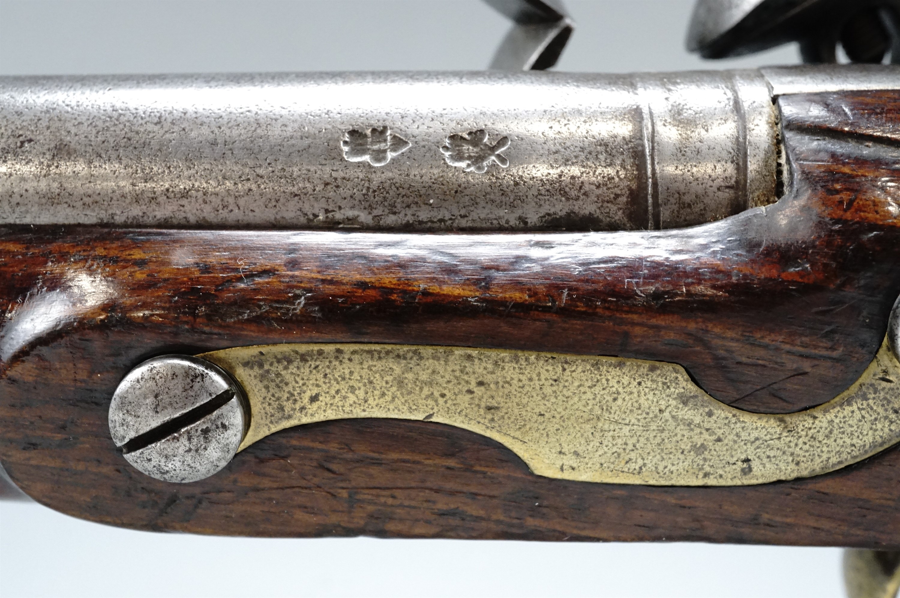 A George III Ordnance New Land Pattern flintlock light cavalry pistol - Image 7 of 12