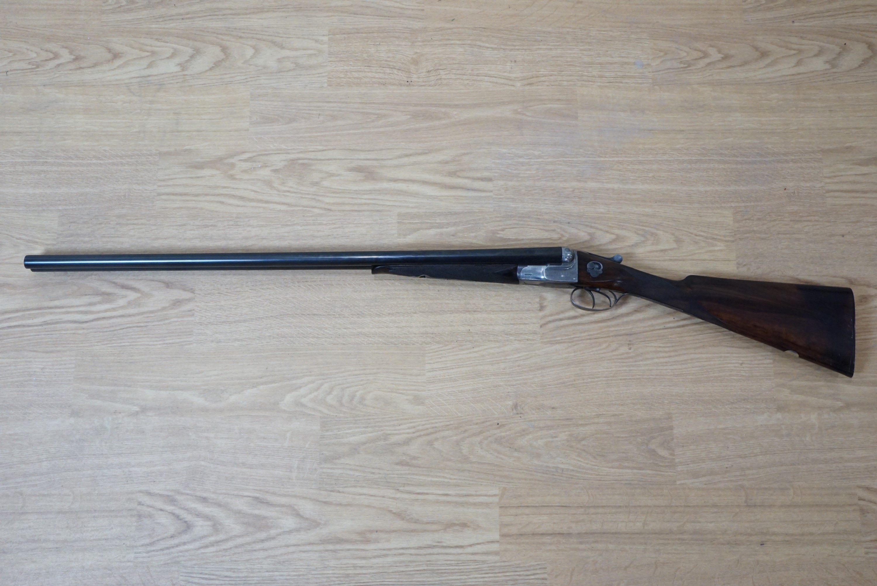 A W.W. Greener 12 bore side by side boxlock ejector shotgun, 64303, Greener side safety, straight - Image 6 of 13