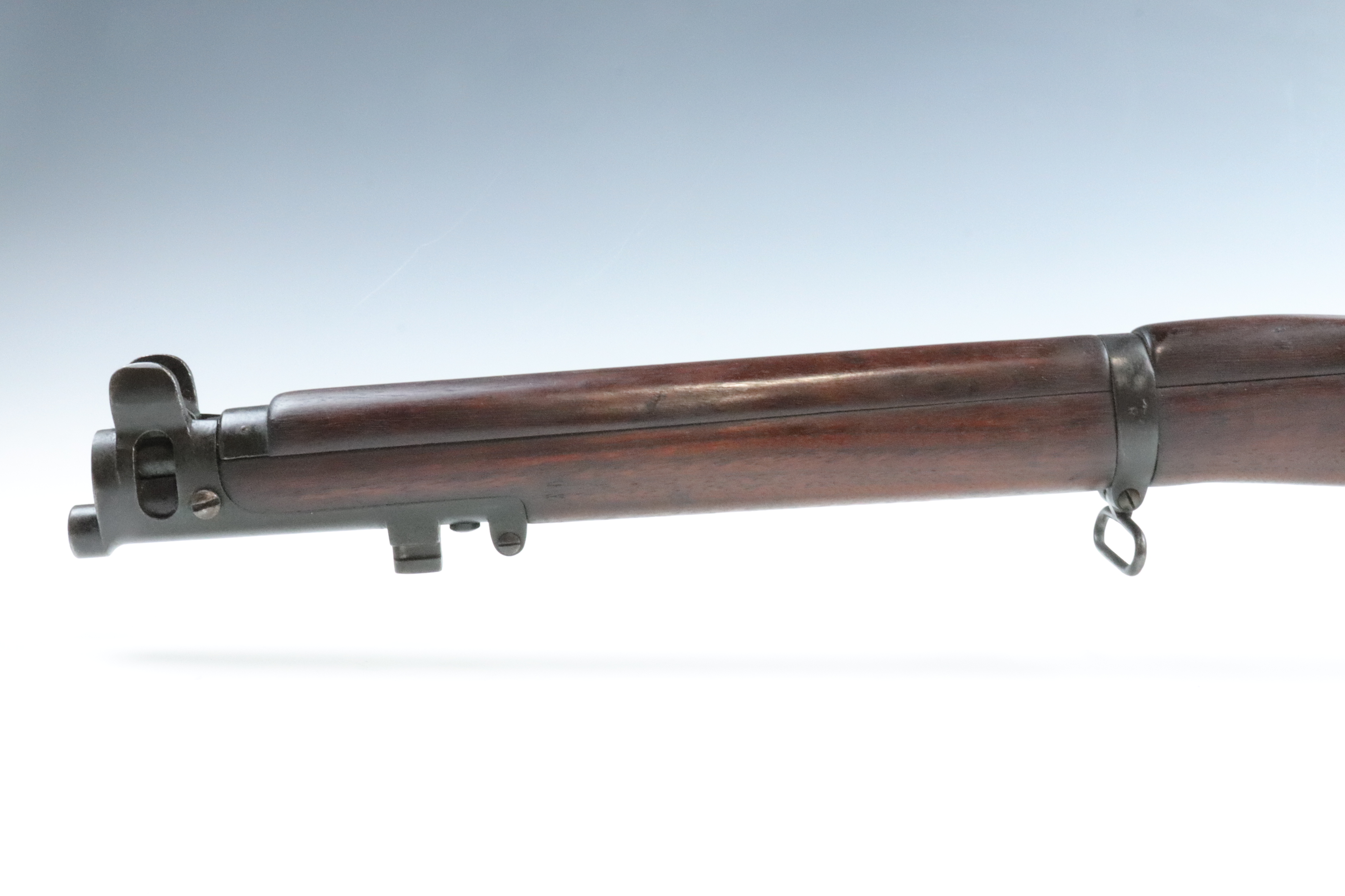 A Short Lee Enfield .22 bolt action rifle, stamped "G.R. ENFIELD 1916", rifle and bolt with matching - Image 4 of 11