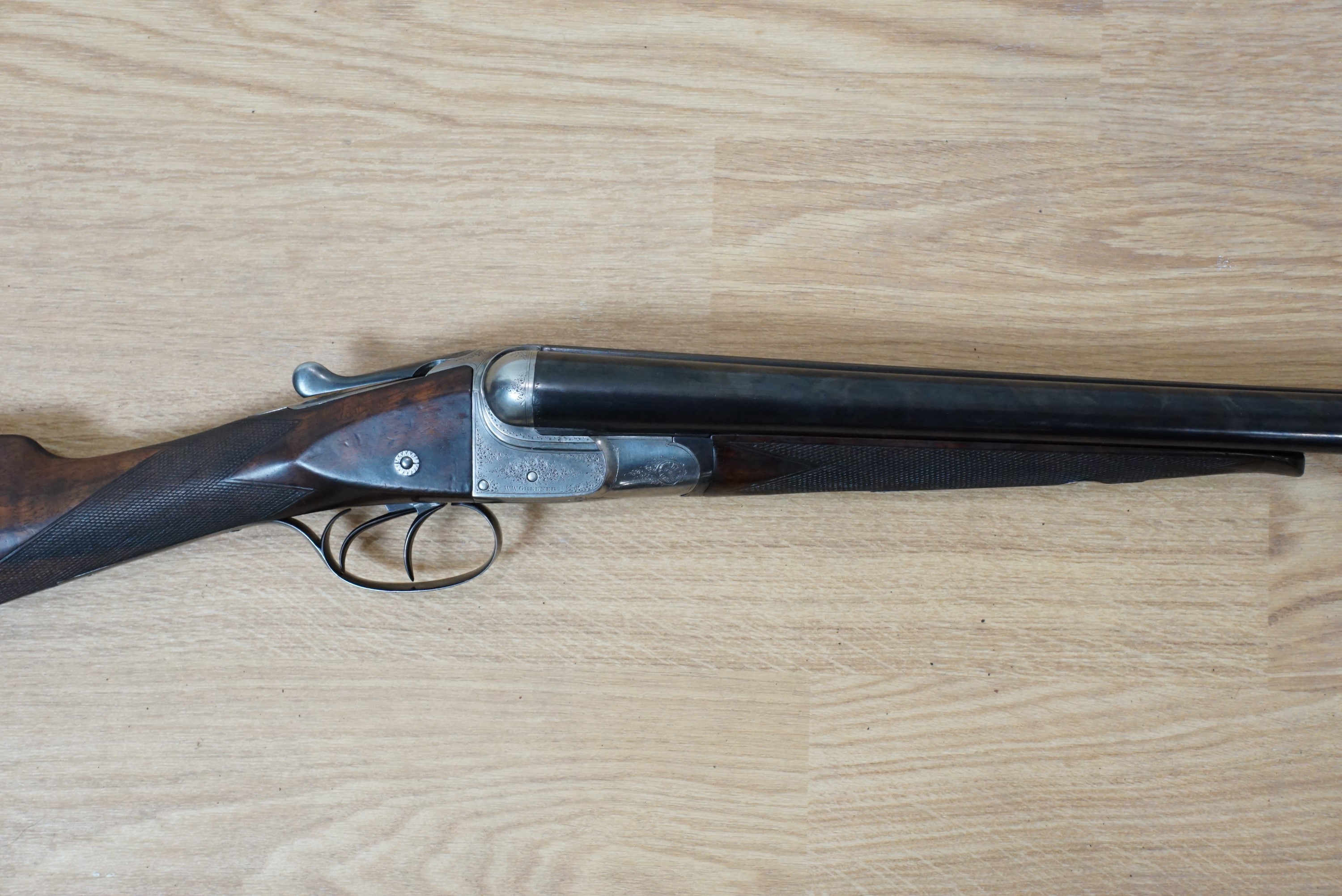 A W.W. Greener 12 bore side by side boxlock ejector shotgun, 64303, Greener side safety, straight - Image 8 of 13