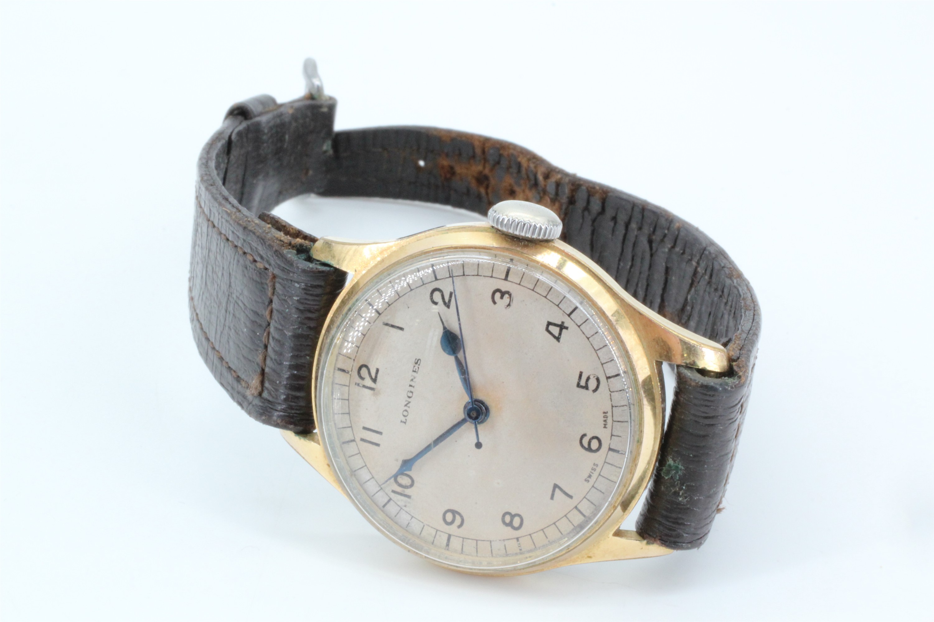 A gentleman's Longines wristwatch, having a mat silvered dial with Arabic numerals and blued steel - Image 2 of 4
