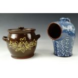A Schofield Wetheriggs Penrith salt kit together with a Wetheriggs lidded pot, tallest 23 cm