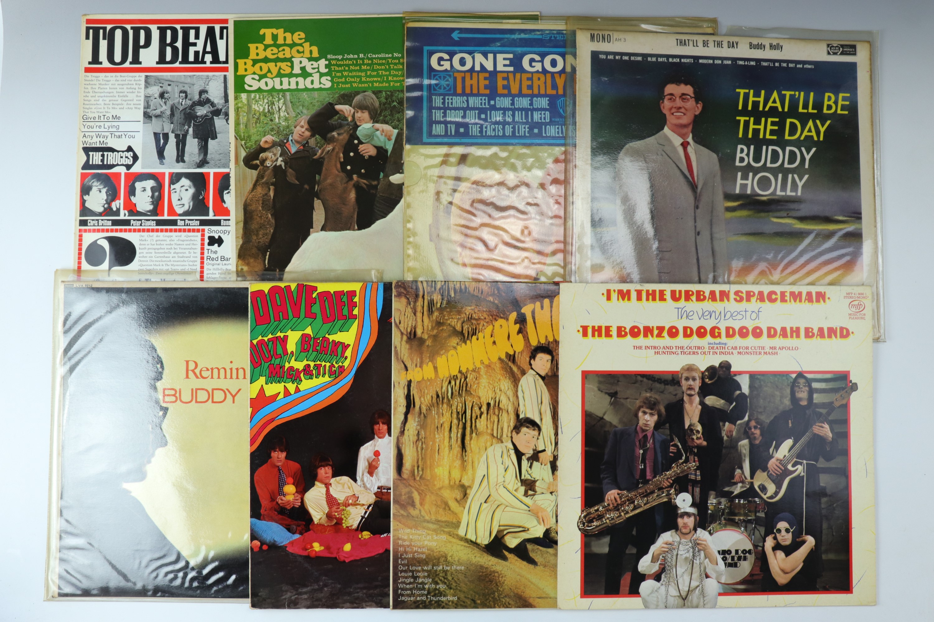 A quantity of various cased LP records including nine The Shadow's LPs, six Buddy Holly LPs, The - Image 2 of 7
