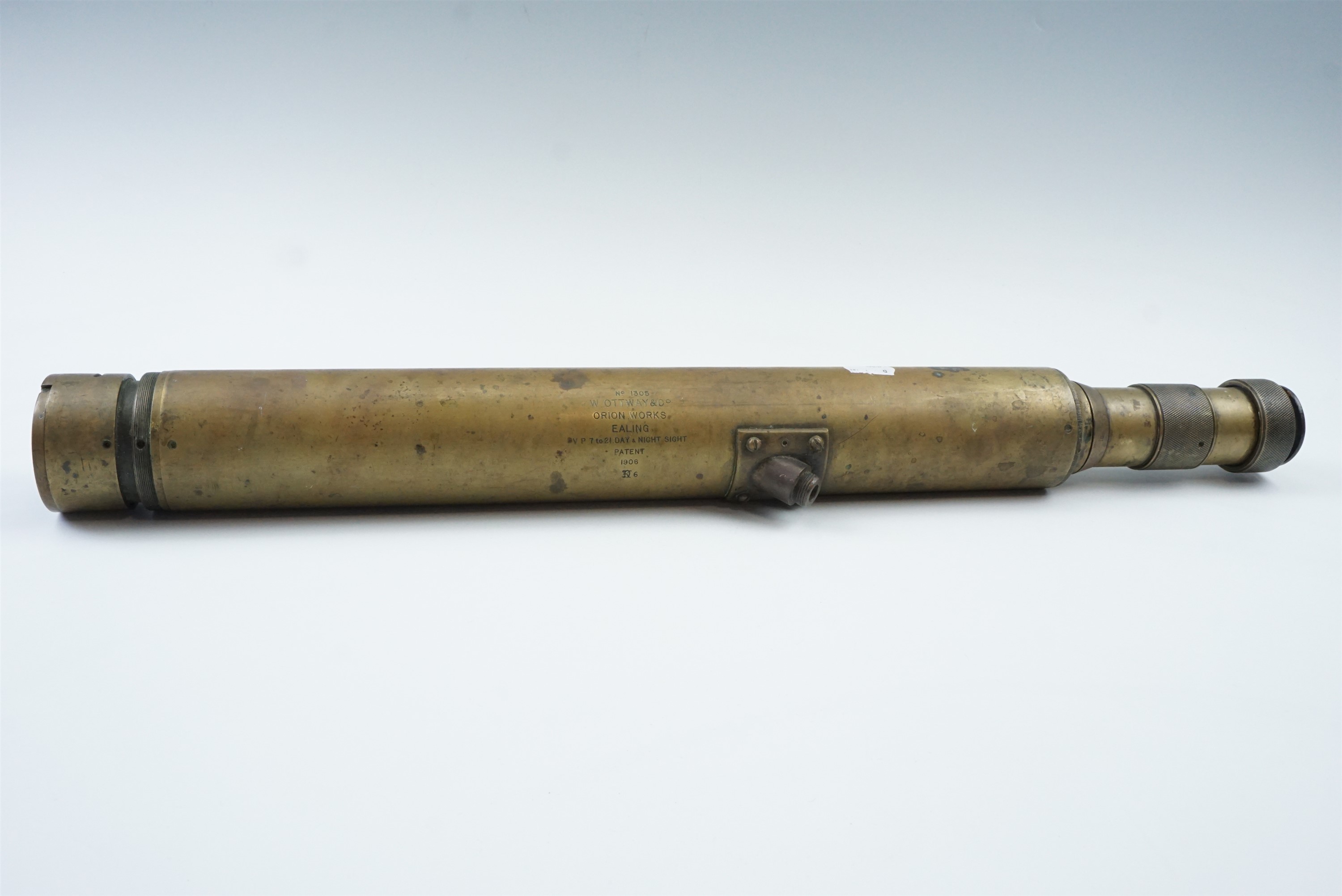 A 1906 dated "V P 7 to 21 Day & Night" artillery sight, (a/f), 63 cm - Image 2 of 4