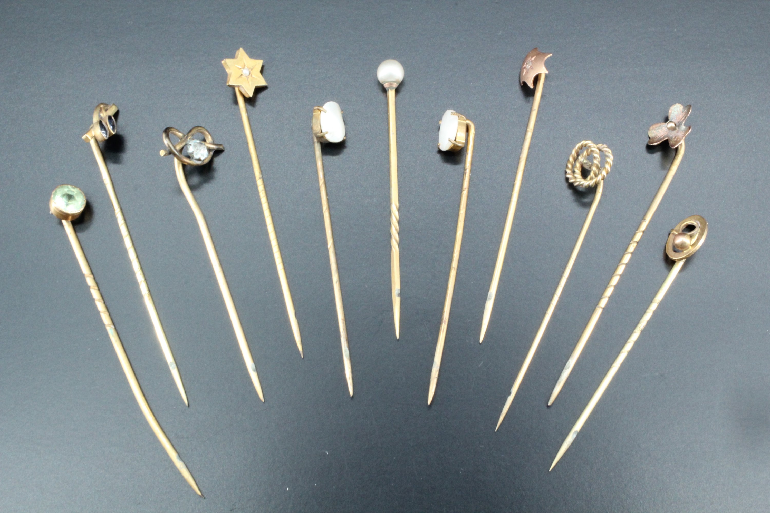 A large collection of Victorian and early 20th Century stick pins