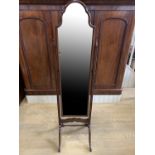 A reproduction "Queen Anne" style mahogany cheval mirror, 163 cm