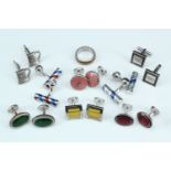 A quantity of contemporary dress cufflinks etc