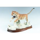 A Border Fine Art Siberian tiger, ltd edition no 41/395, 38 cm x 27 cm boxed (as new)