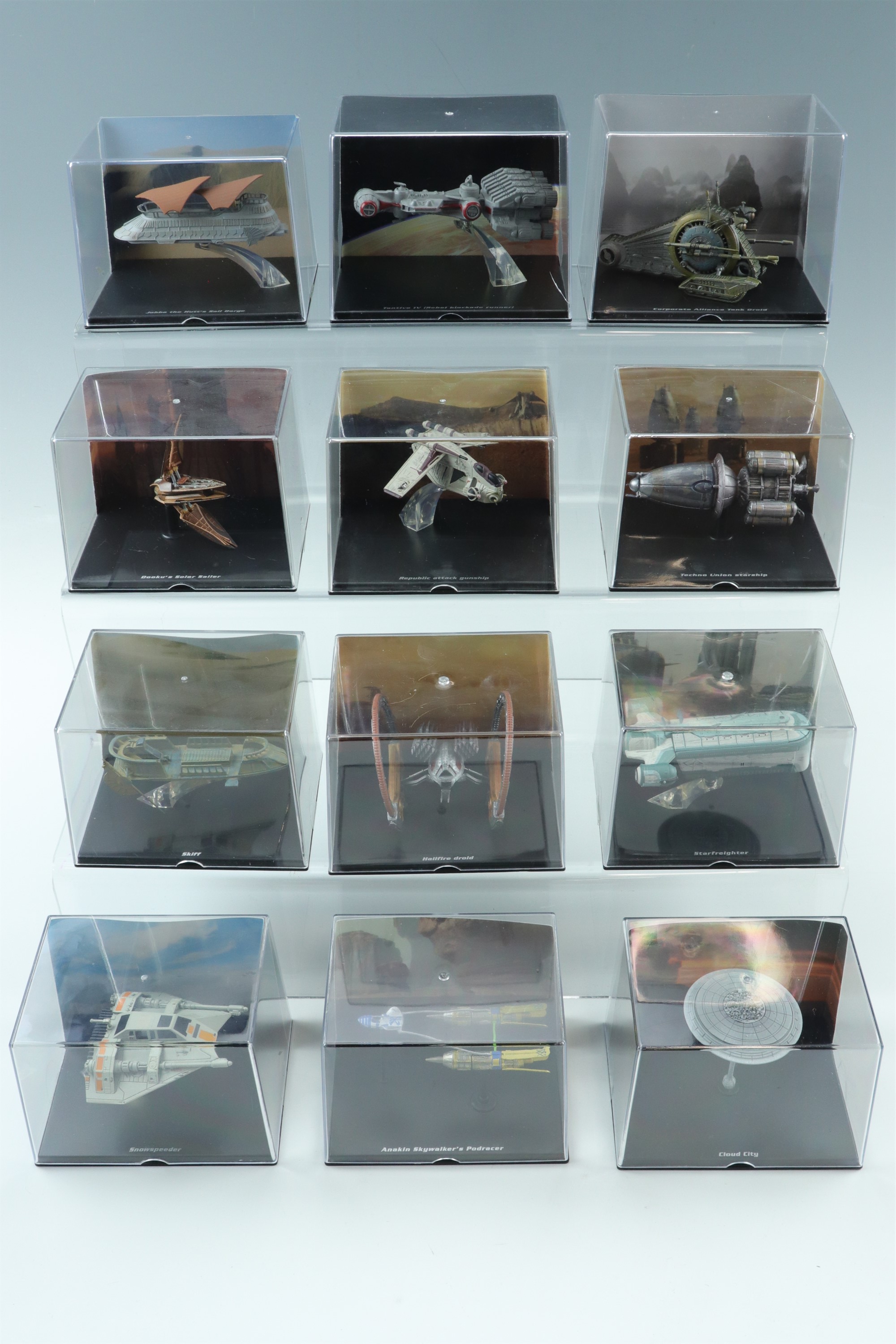 A large quantity of De Agostini Star Wars collectors models in display cases including "Millennium - Image 3 of 4