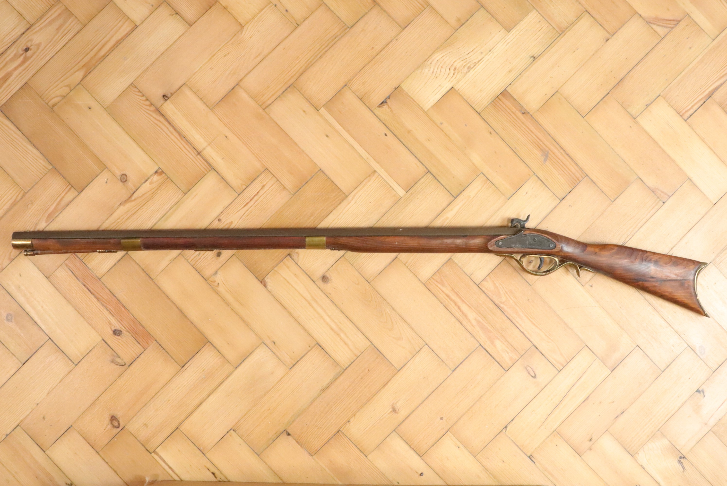 A decorative reproduction Pennsylvania percussion long gun, (non-firing) - Image 2 of 6