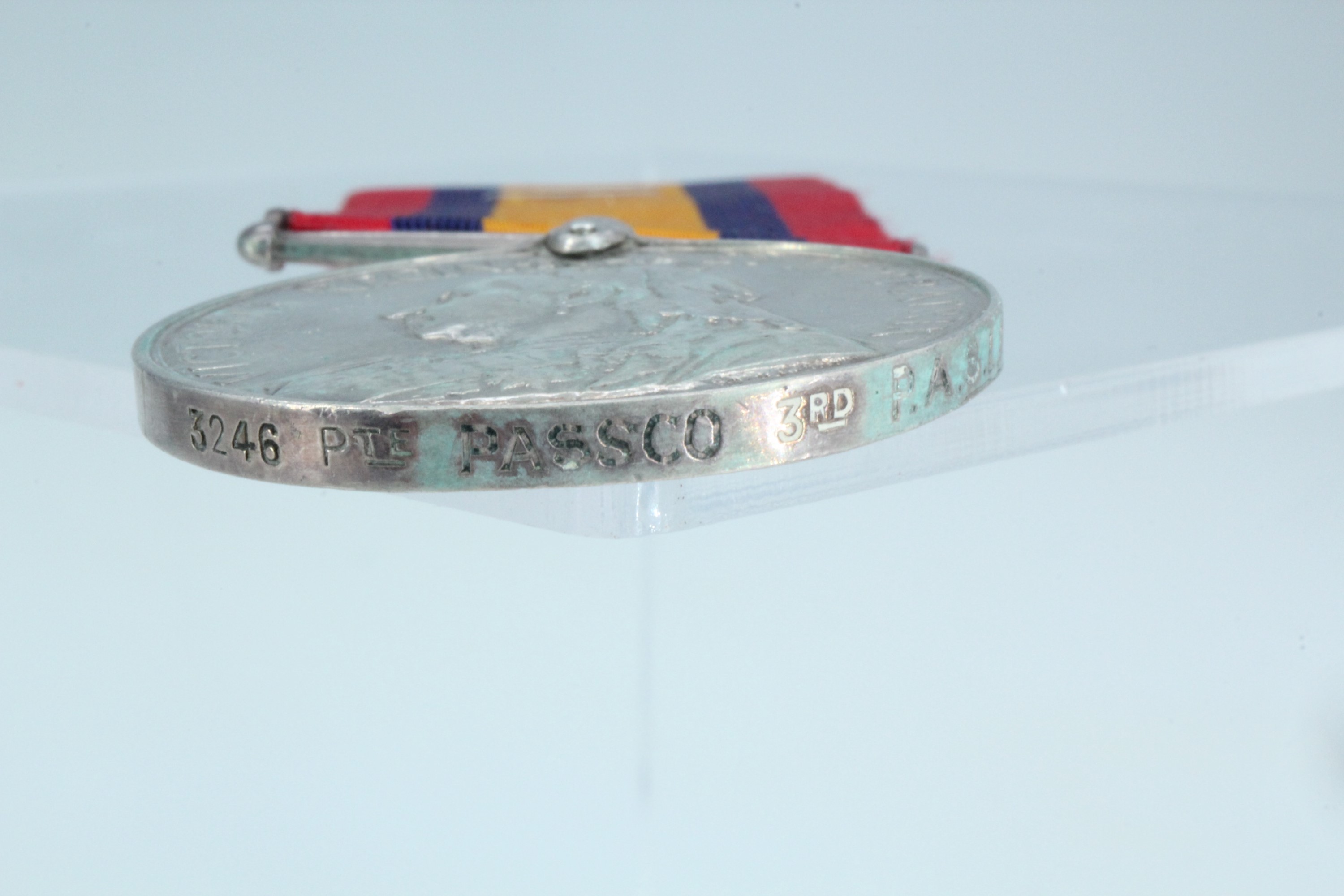 A Queen's South Africa Medal impressed and engraved to 3246 Pte Passco, 3rd PASLI - Image 3 of 4