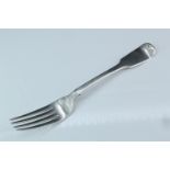 An early 19th Century Irish silver fiddle pattern table fork, Edward Power, Dublin 1832, 82 g, 21.