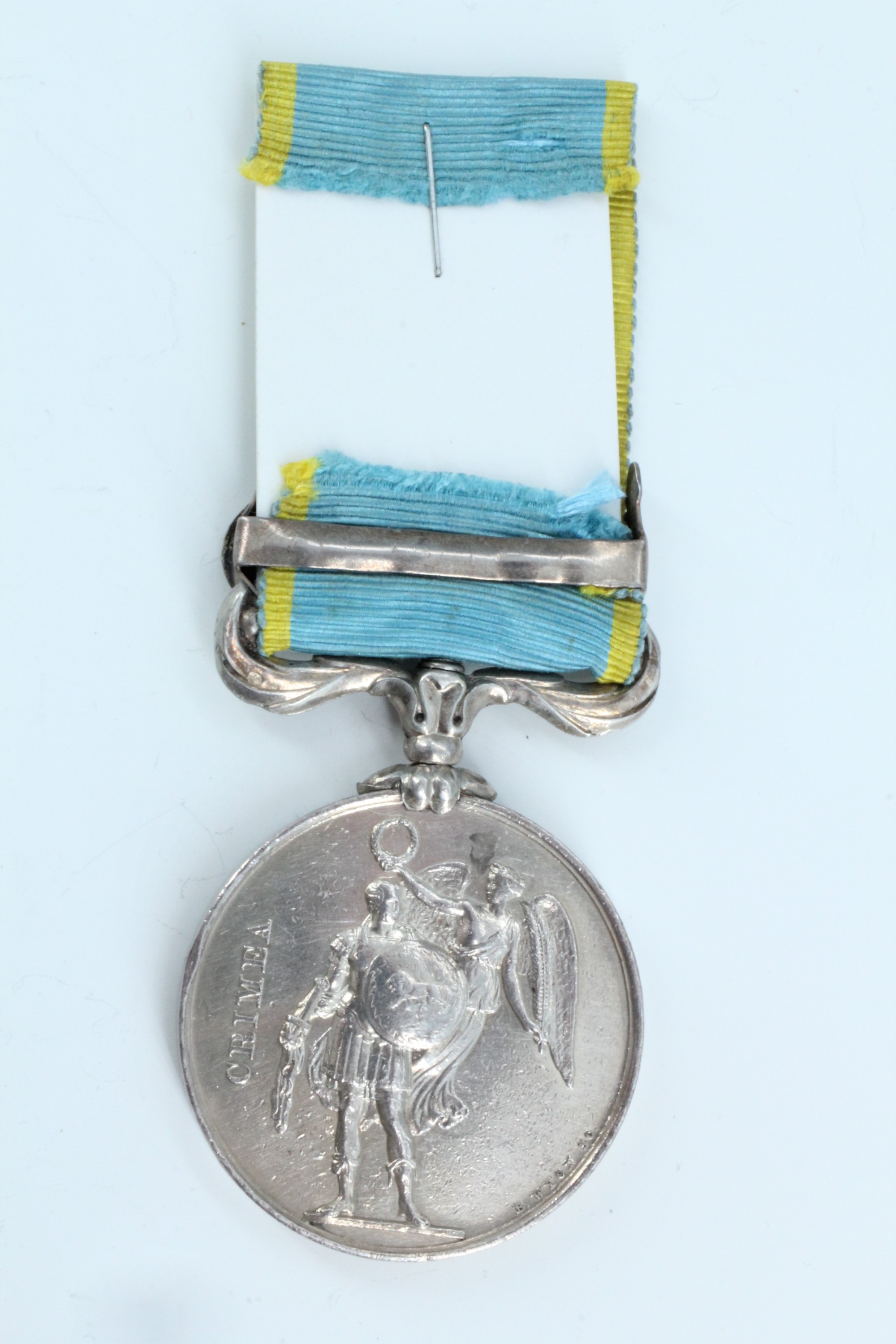 A Crimea Medal with single clasp un-named - Image 2 of 2