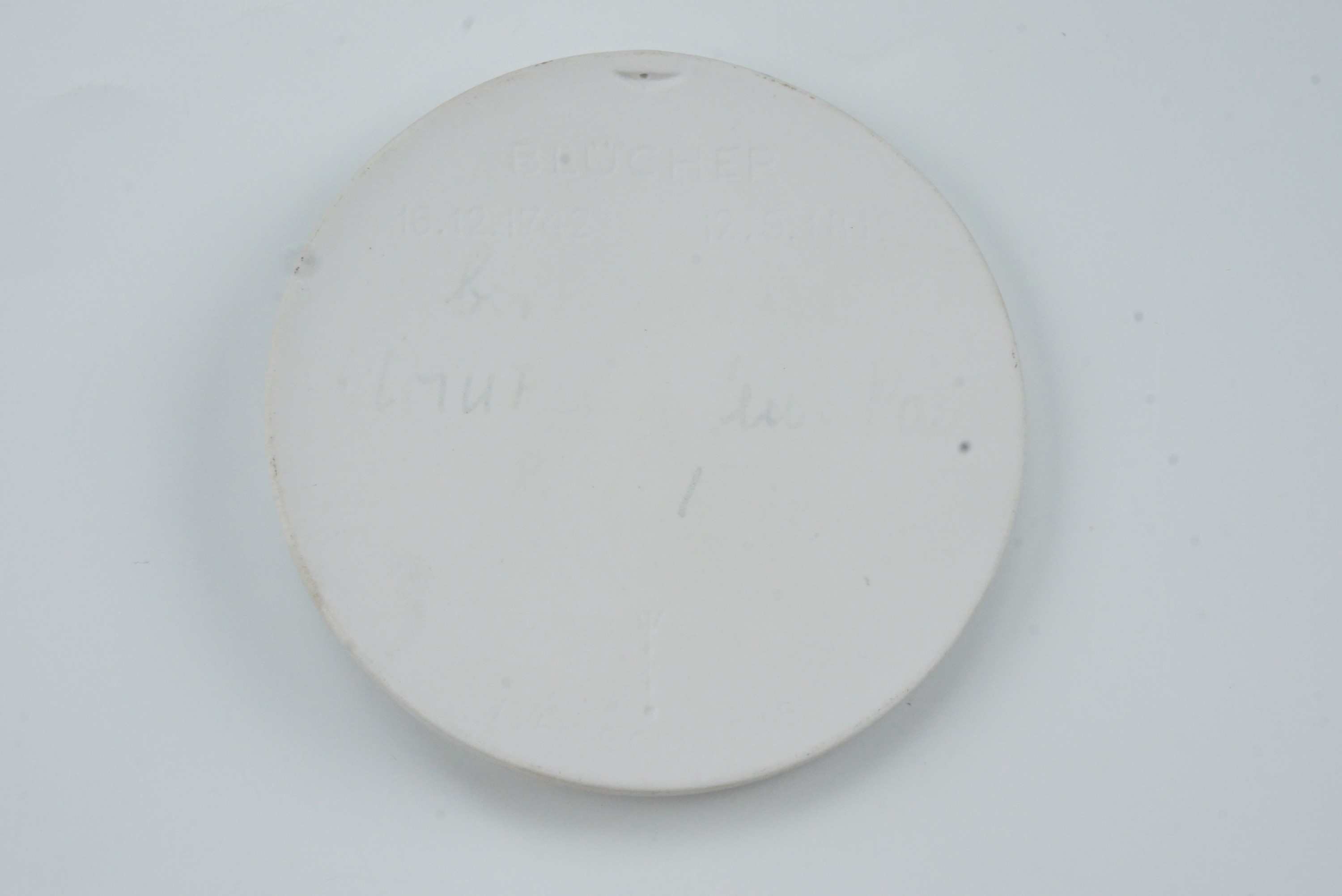 [ Waterloo ] A KPM Berlin bisque porcelain profile portrait plaque depicting the Napoleonic Wars - Image 2 of 2