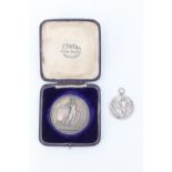 A No 3 (R) Battalion Machine Gun Corps 1919 Brownlow Cup winner's silver prize fob medallion,