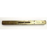 An Edwardian Mathieson and Son rosewood and brass spirit level, marked '7C', 23 cm