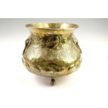 A Victorian Brass planter with gadrooned base and brass lion's mask handles, 32 cm x 28 cm