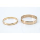 An 18 ct gold wedding band and a 9 ct gold wedding band, size L, 1.55 g, and size R, 1.40 g,