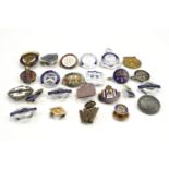 A quantity of vintage lapel badges including Home Front, Butlins, motorcycle club, League of
