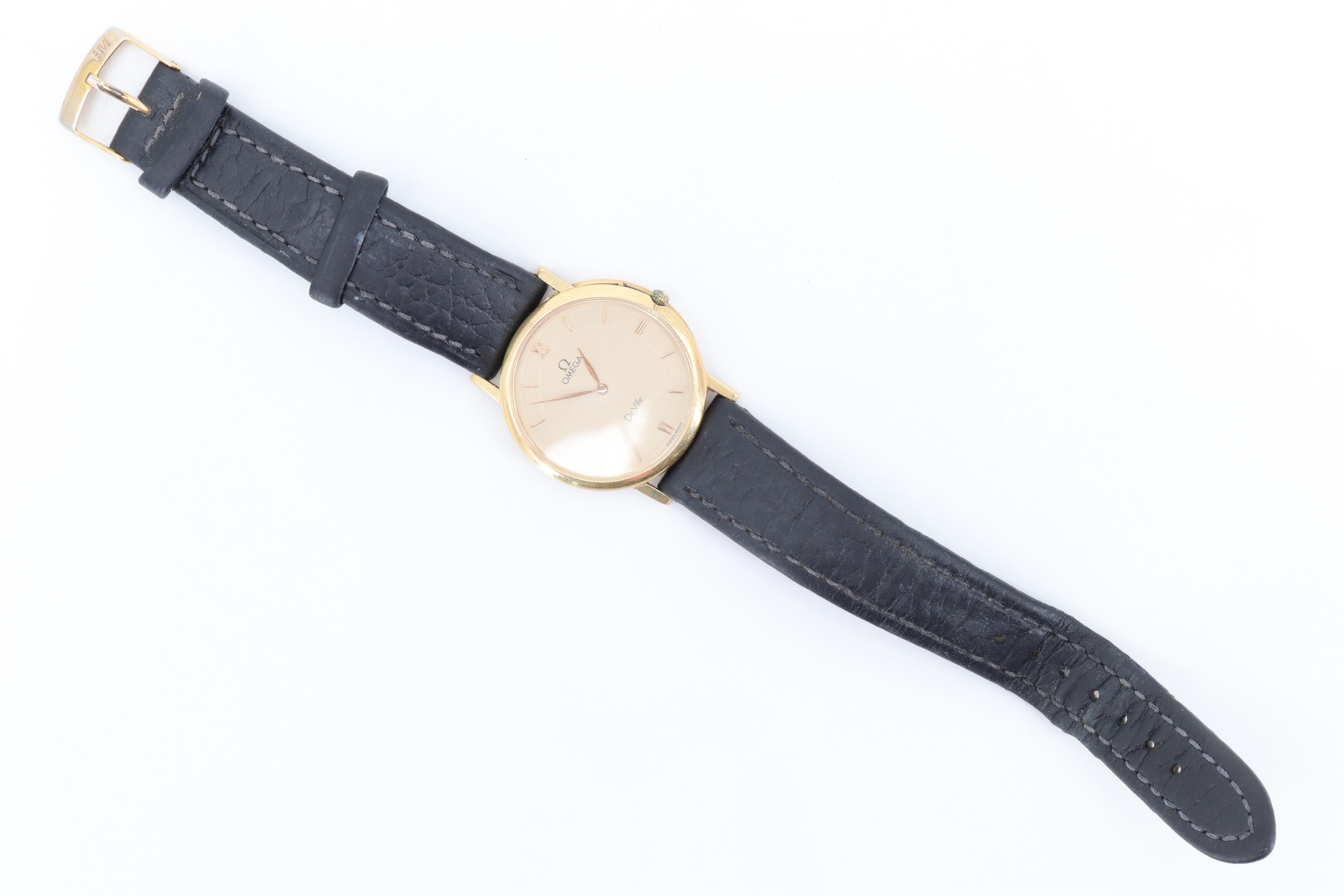 A 1980s Omega DeVille 18 K yellow metal wristwatch, having a 1378 quartz movement, (un-tested), 32