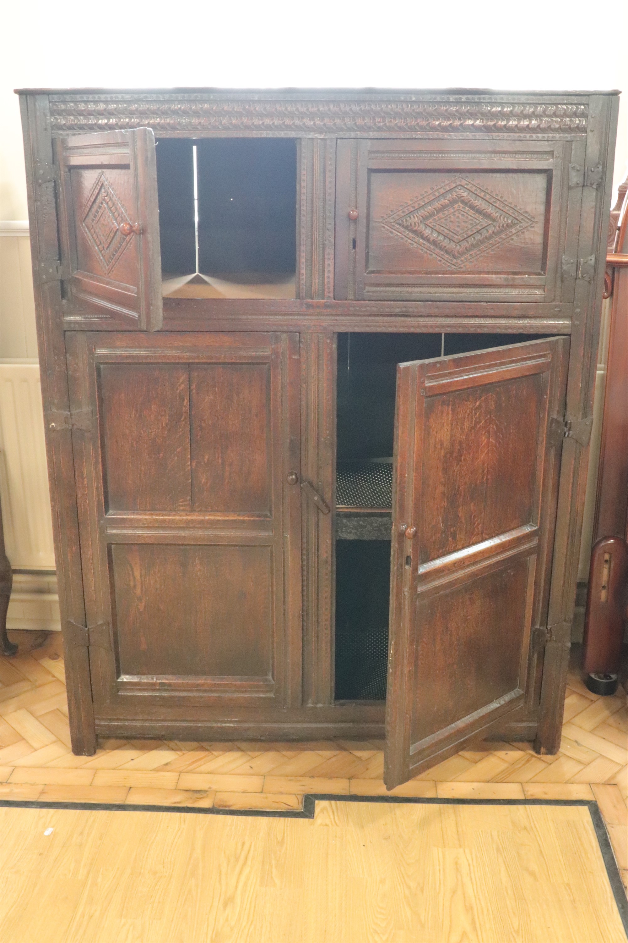 A late 17th / early 18th Century joined oak cupboard, 136 cm x 48 cm x 171 cm - Image 2 of 4