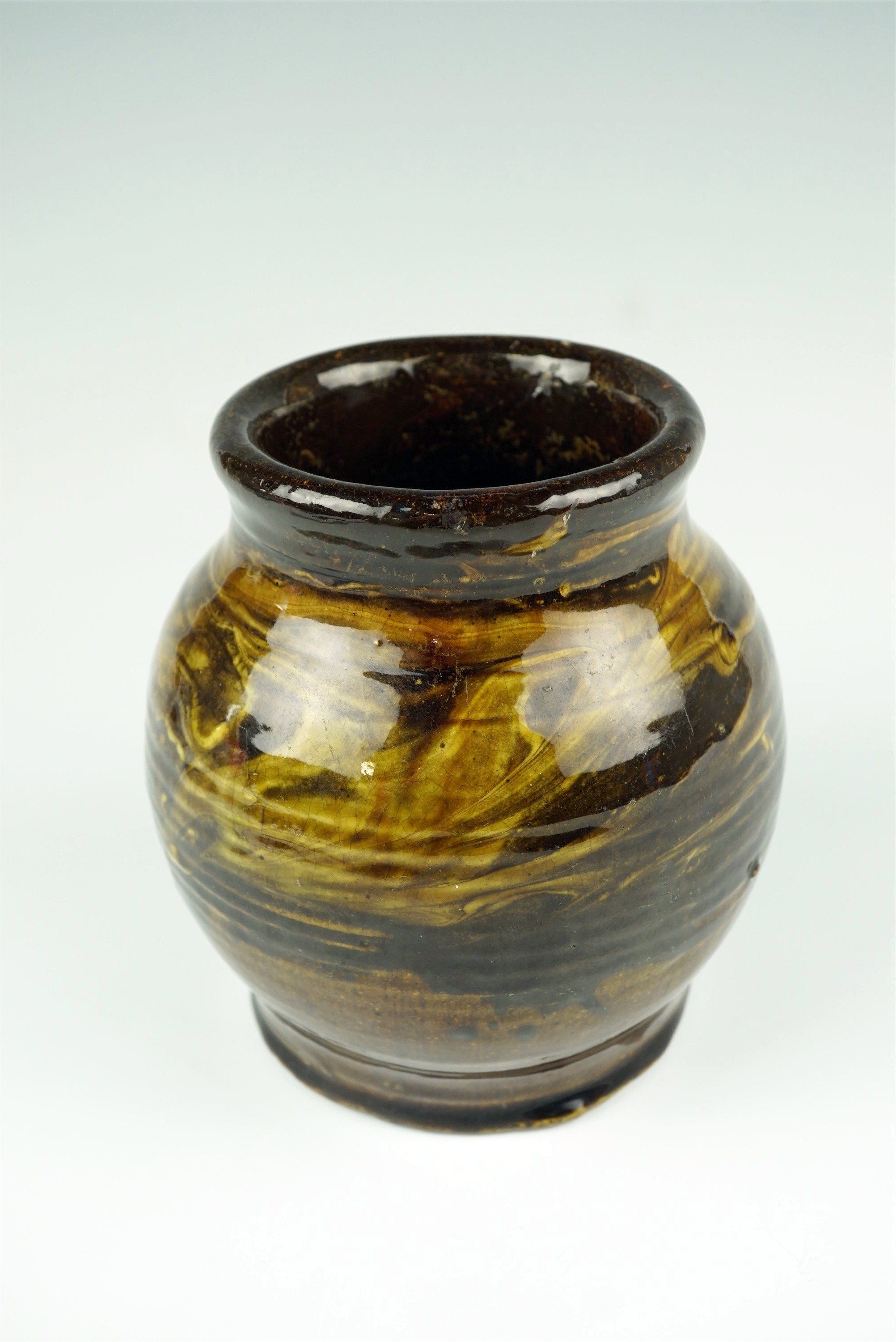 Reginald Fairfax Wells (1877-1951), a Coldrum Pottery slipware vase, 15 cm - Image 3 of 5