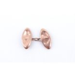 A 9ct gold cufflink, 2 g, (a/f)