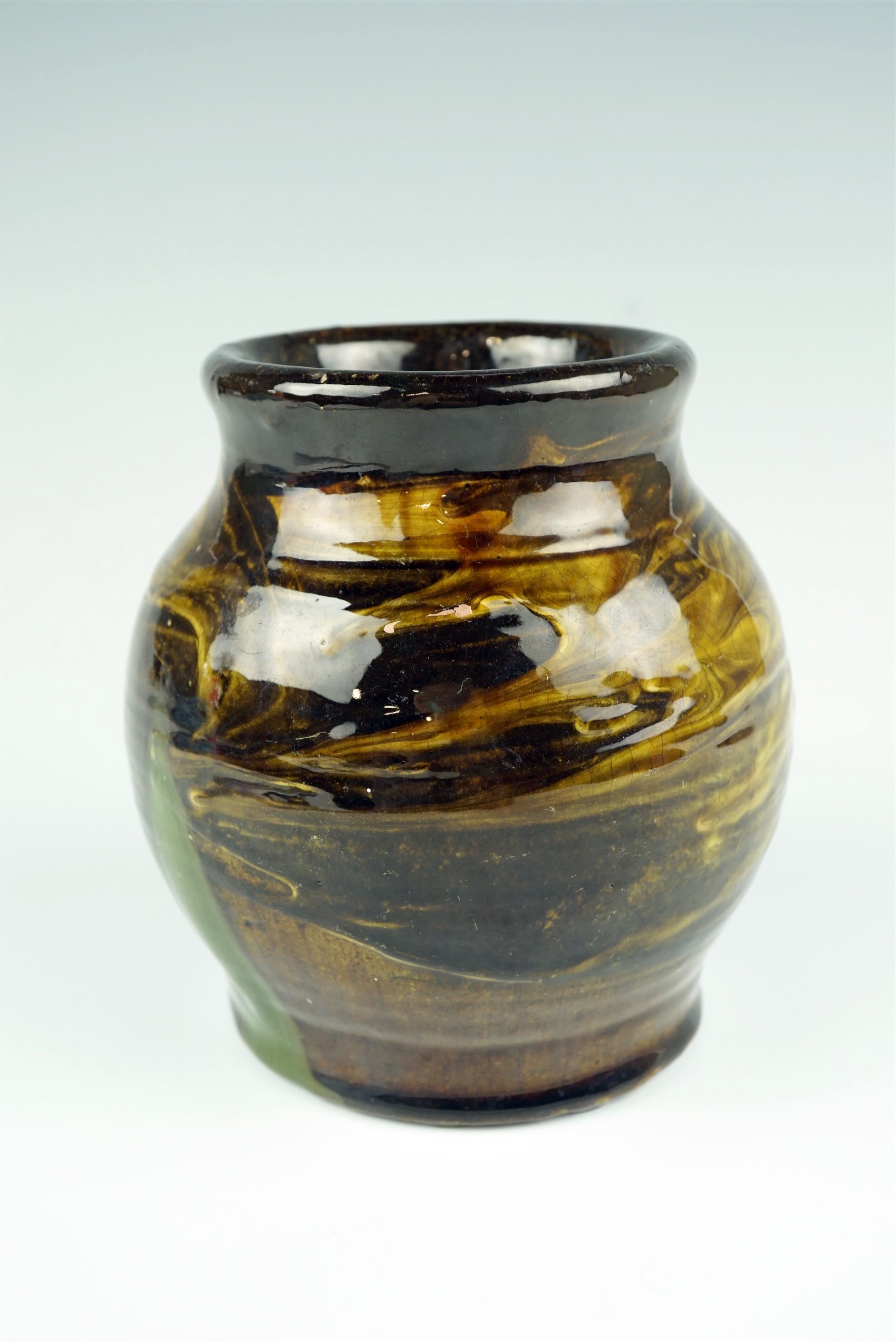 Reginald Fairfax Wells (1877-1951), a Coldrum Pottery slipware vase, 15 cm - Image 2 of 5