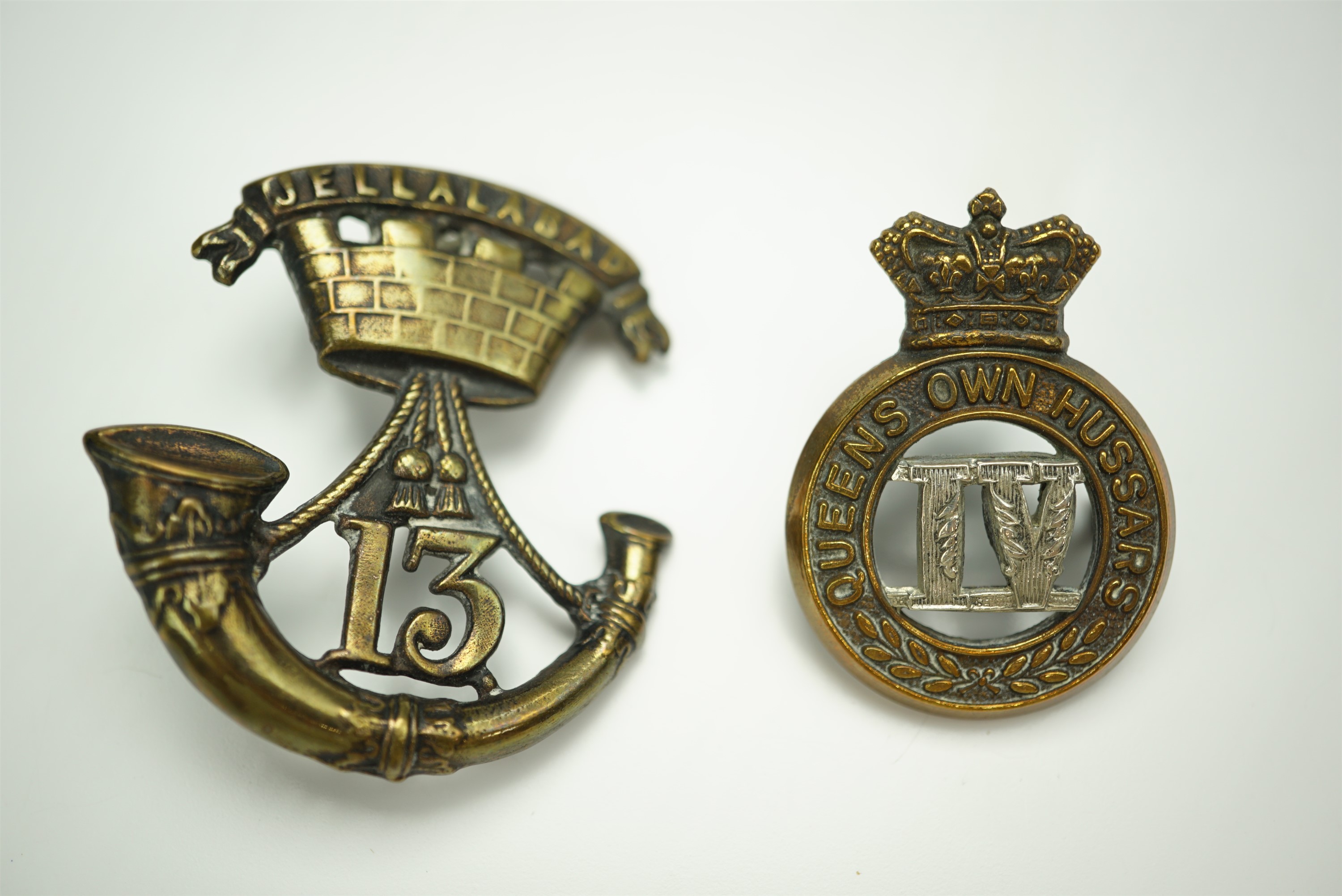 13th Regiment of Foot and 4th (Queen's Own) Hussars glengarry / cap badges