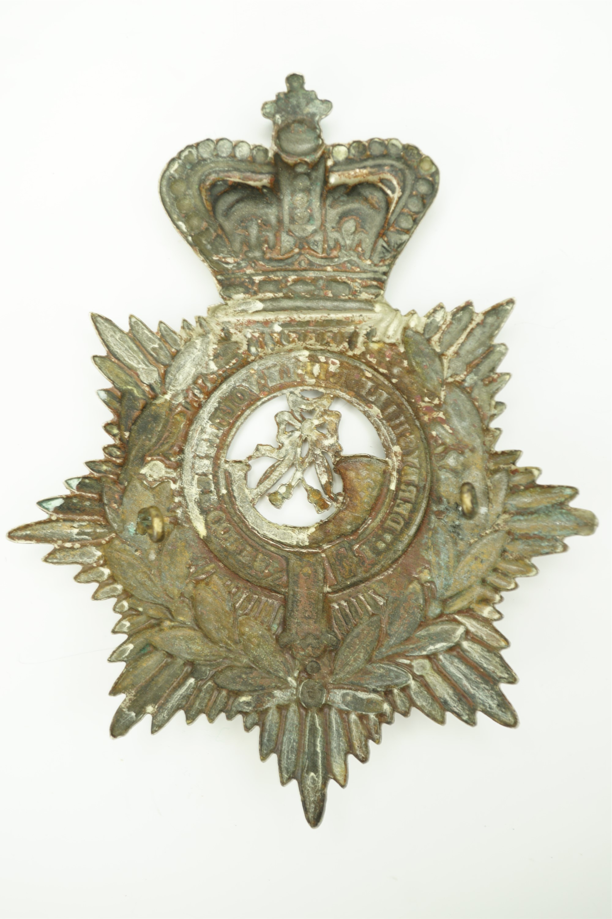 A Victorian 1st Derbyshire Rifle Volunteer Corps other rank's helmet plate - Image 2 of 2