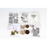 A quantity of 18th Century and later brass and aluminium apothecary / analytical scale weights, to