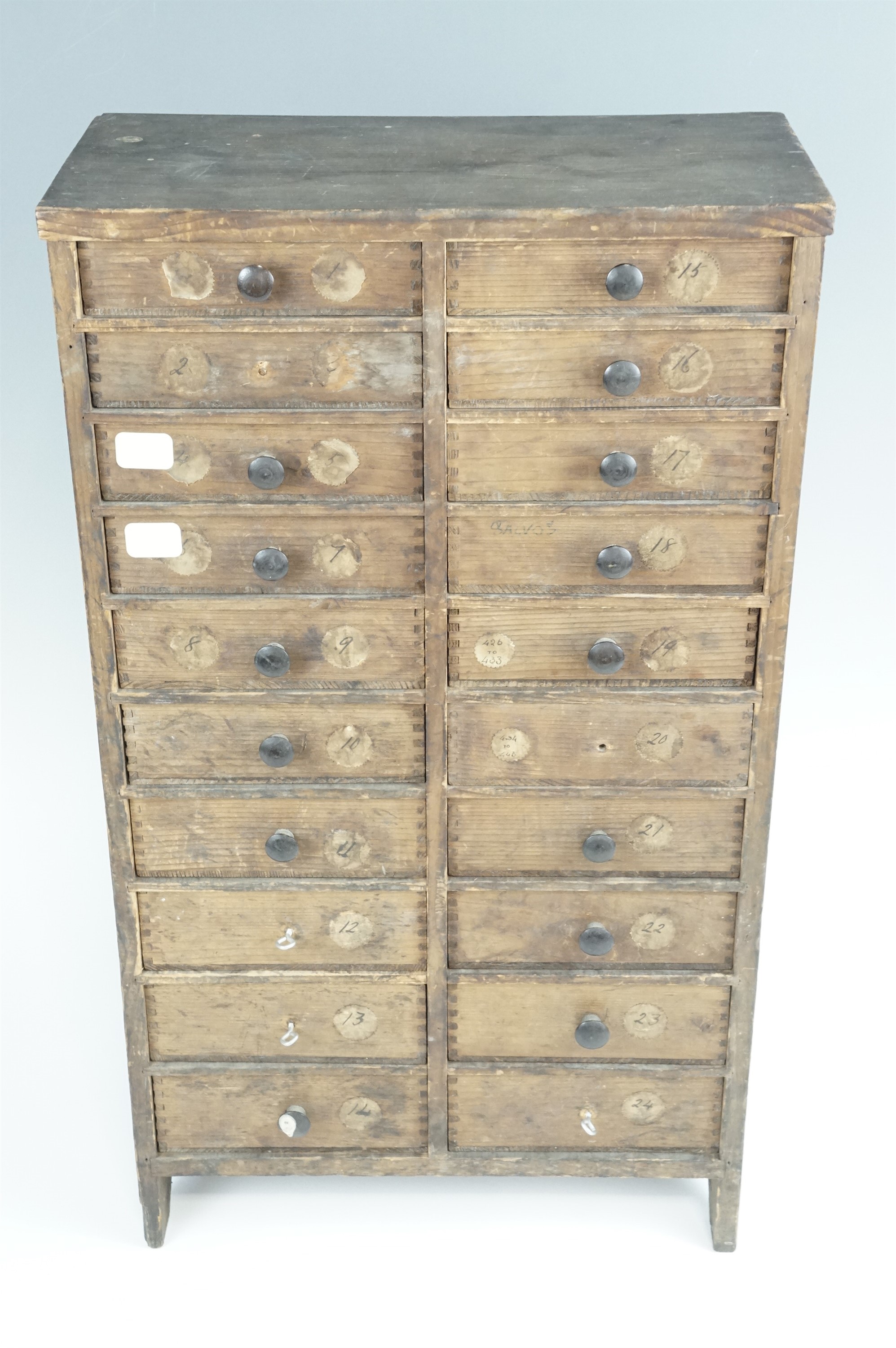 A set of watchmaker's pine watch glass drawers containing a large quantity of vintage watch glasses - Image 4 of 4