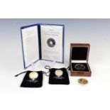 A cased "The 1980 Twenty Five Dollar Gold Coin", together with a cased "Help For Heroes"