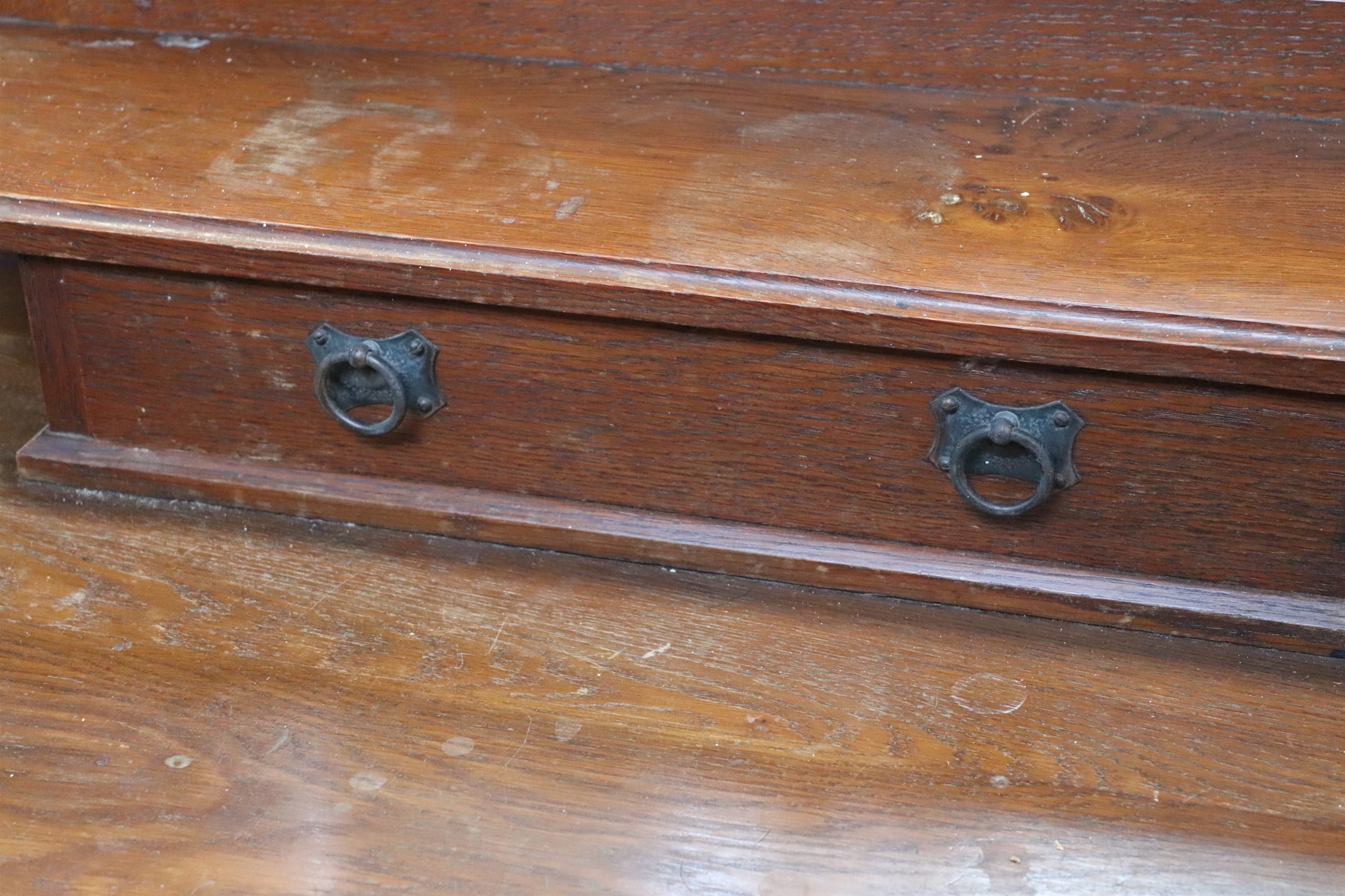 A late Victorian marble-topped and tile-backed oak wash stand together with a dressing chest - Image 4 of 4