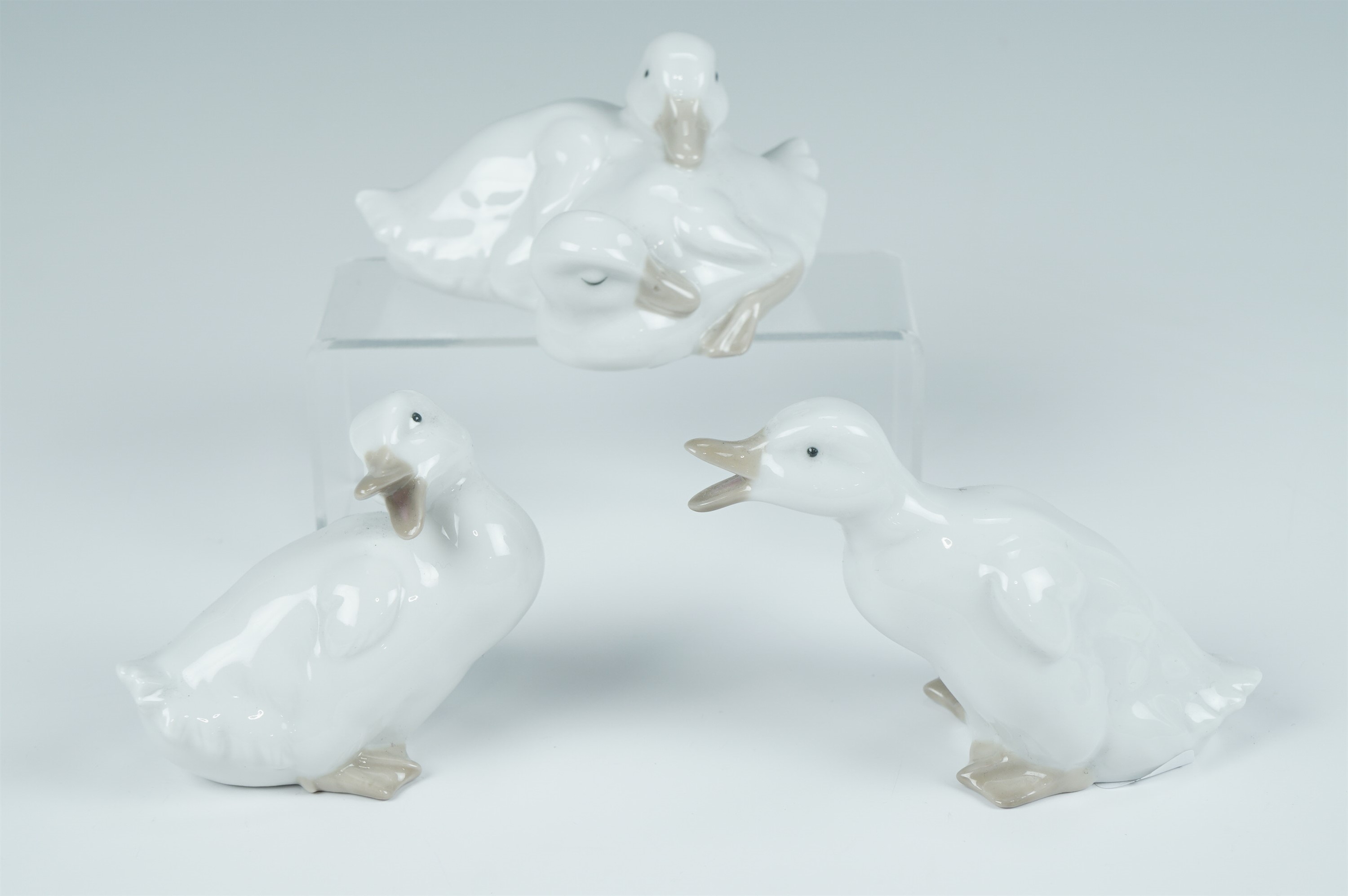 Three Nao goose figurines - Bild 2 aus 2