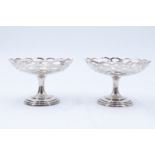 A pair of late 20th Century pierced silver bon-bon dishes by Walker and Hall, Sheffield, 1997, 108