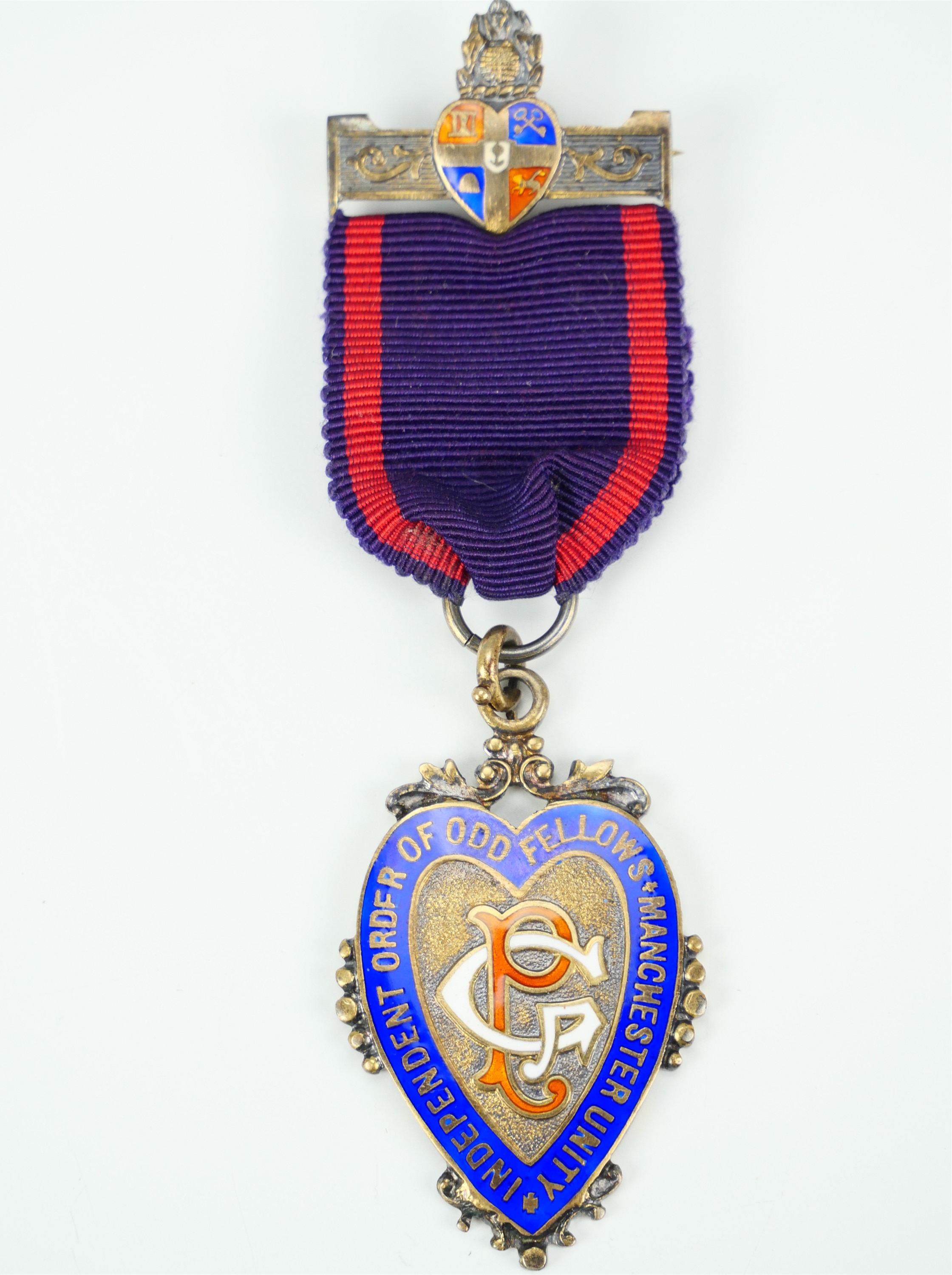 A cased 1930s silver Independent Order of the Odd Fellows- Manchester Unity medal - Image 4 of 4